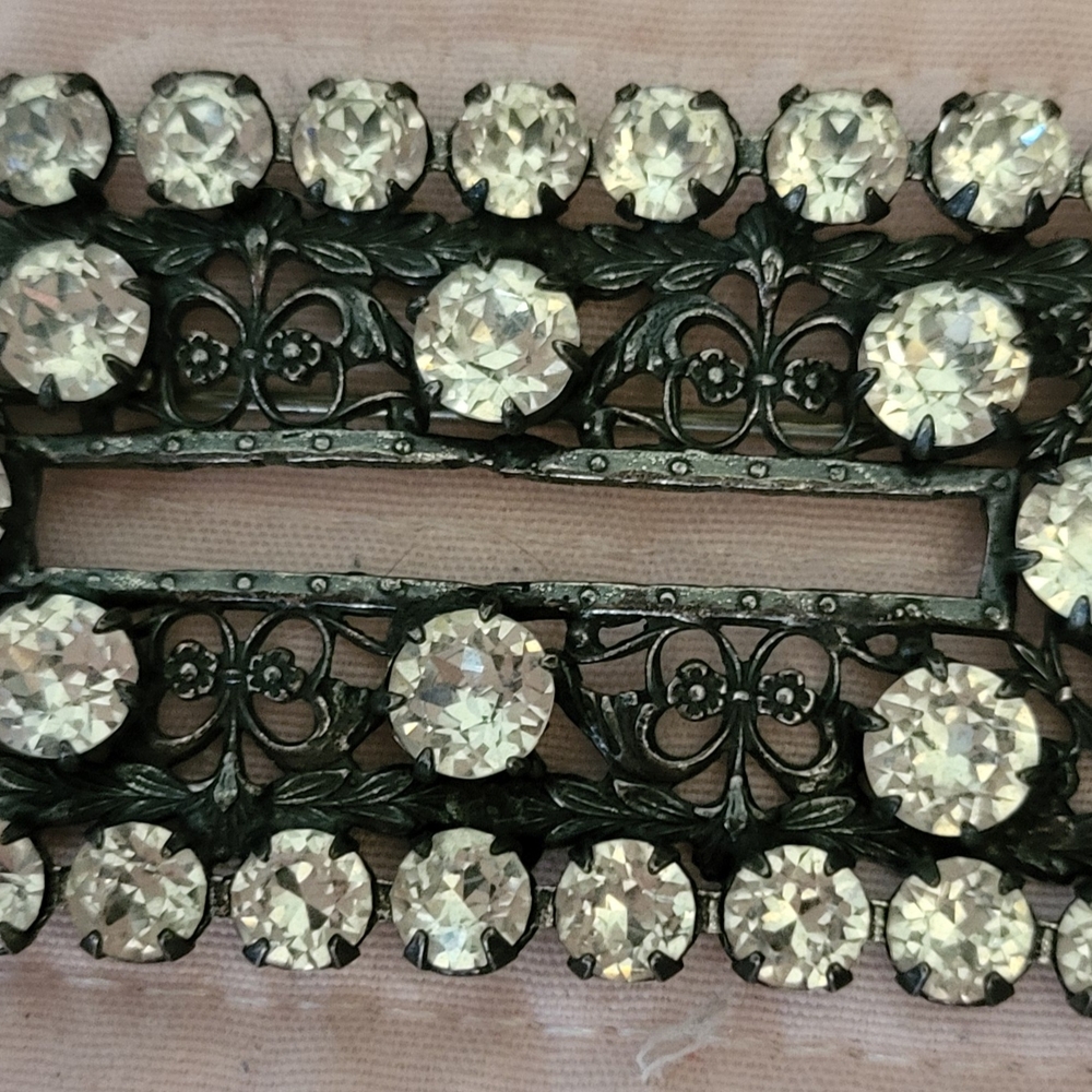 Joseff Of Hollywood Silver Crystal Filigree Brooch